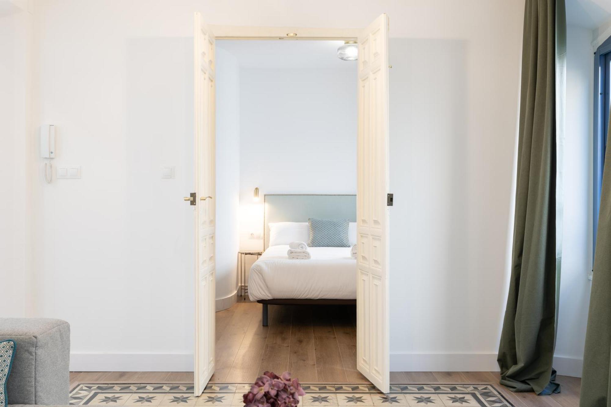 Spacious Bright Palace -1Bedroom-Terrace-Center 말라가 외부 사진